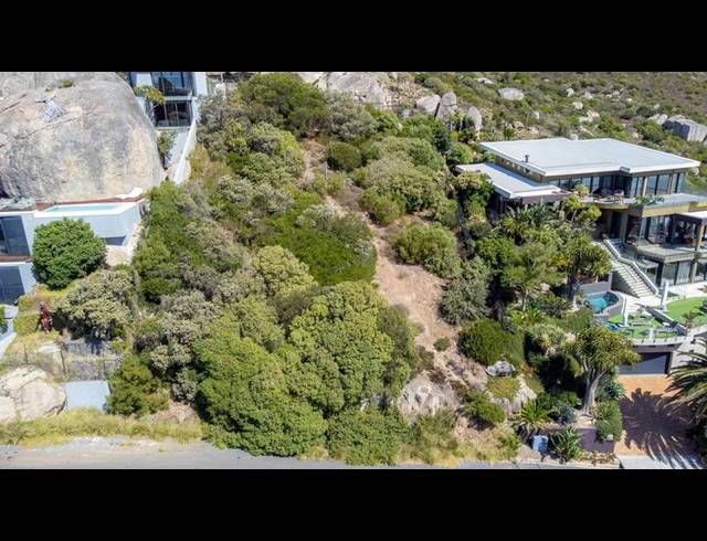 LAND FOR SALE IN LLANDUDNO